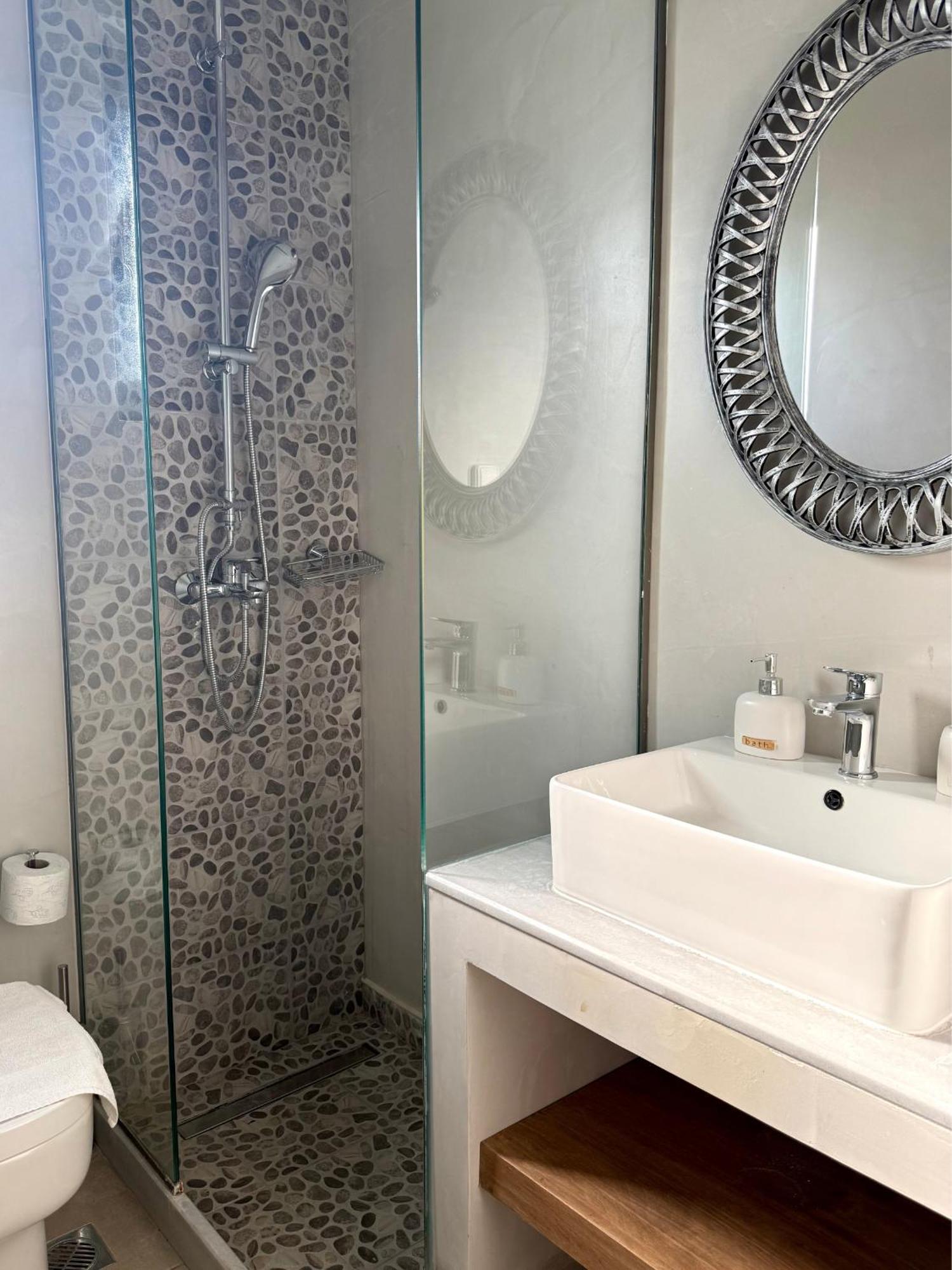 Kipos Suites & Apartments (Adults Only) Gennadi Værelse billede