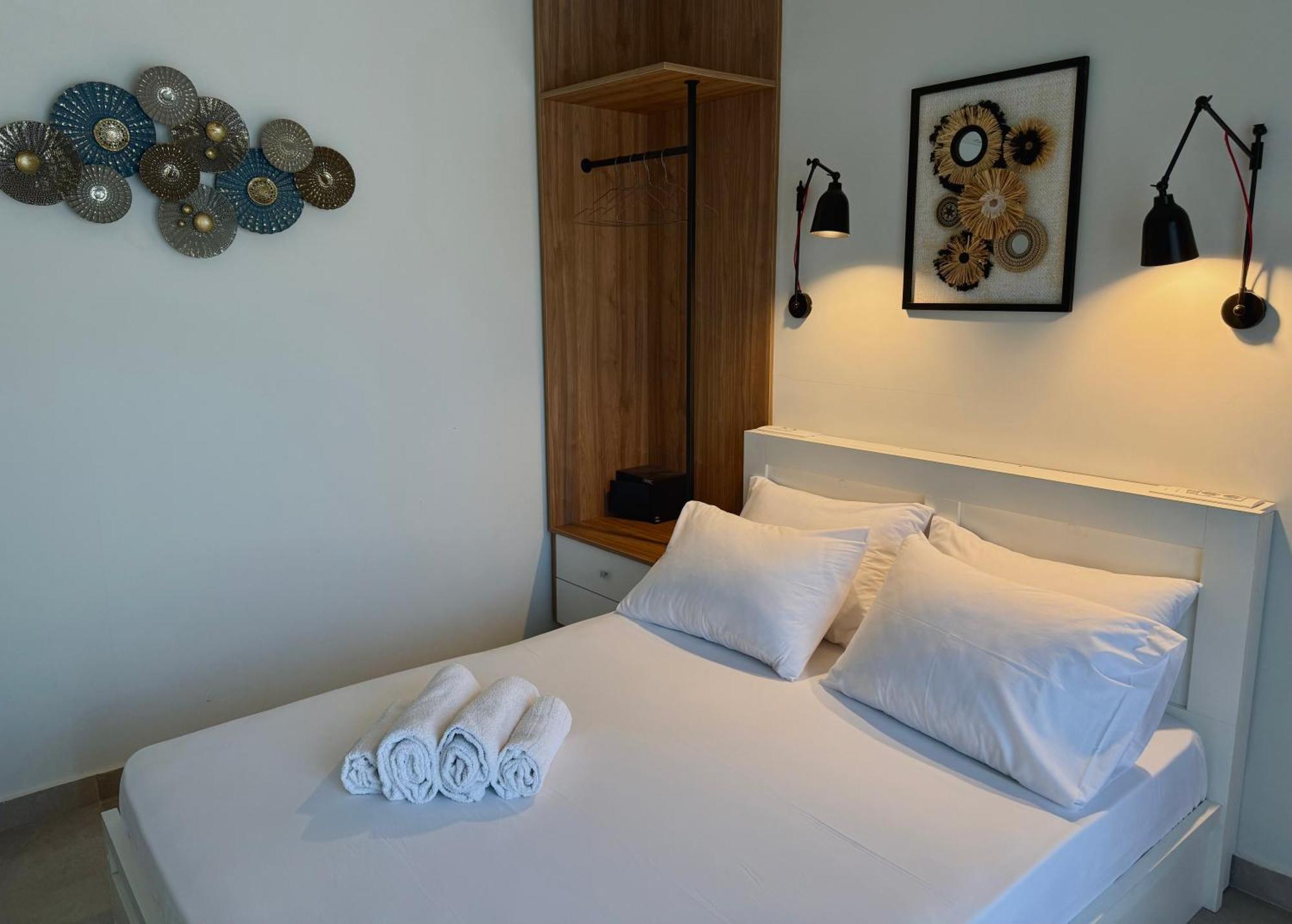 Kipos Suites & Apartments (Adults Only) Gennadi Værelse billede
